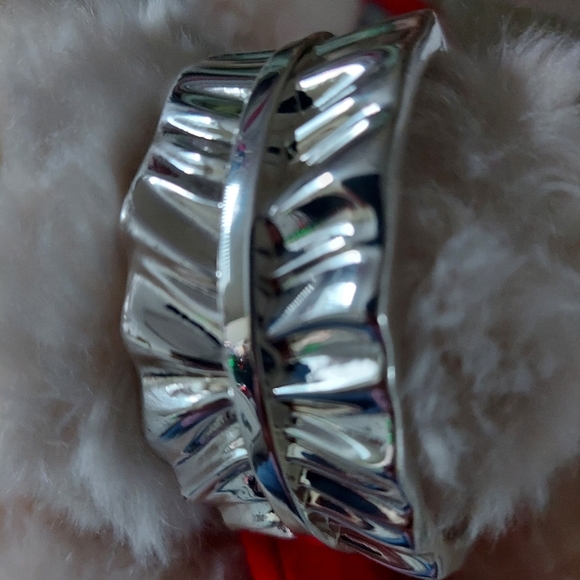 Silver cuff bracelet - Picture 2 of 2